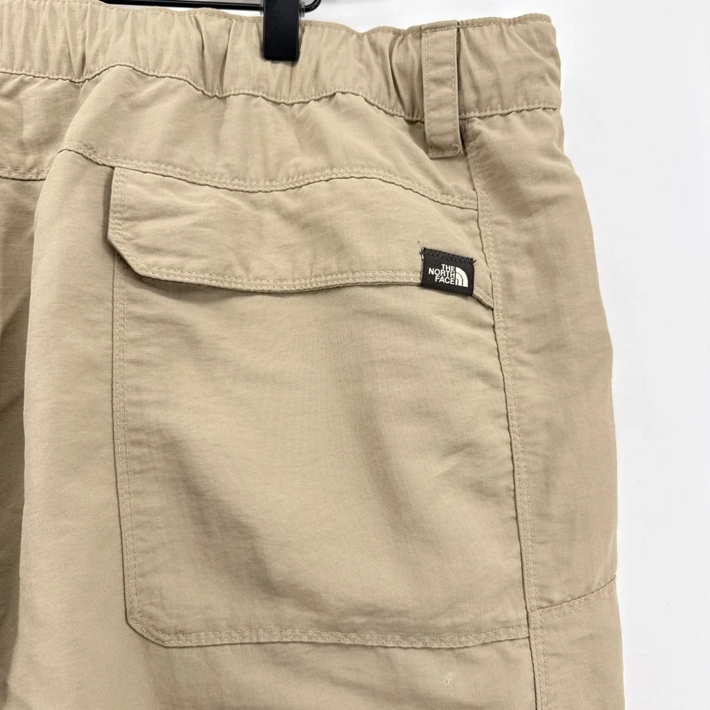 The North Face Mens XXL Beige Paramount Convertible Zip Off Hiking Cargo Pants